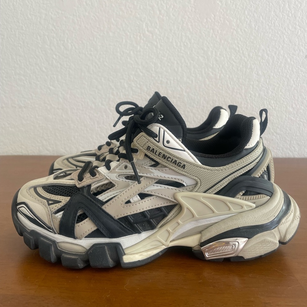 Balenciaga trek 2 size 35